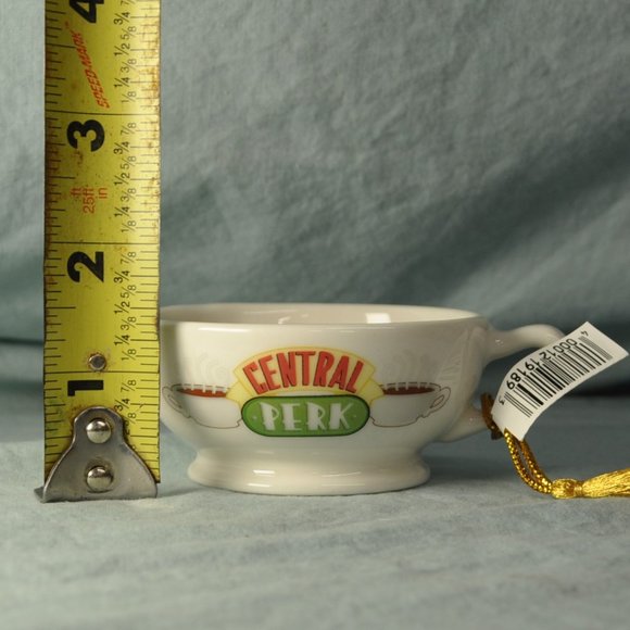 Central Perk NWT Friends ornament NBC experience (w1326) - Picture 2 of 7